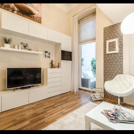 Apartmán Center Studio With Sauna And Patio Budapešť Exteriér fotografie